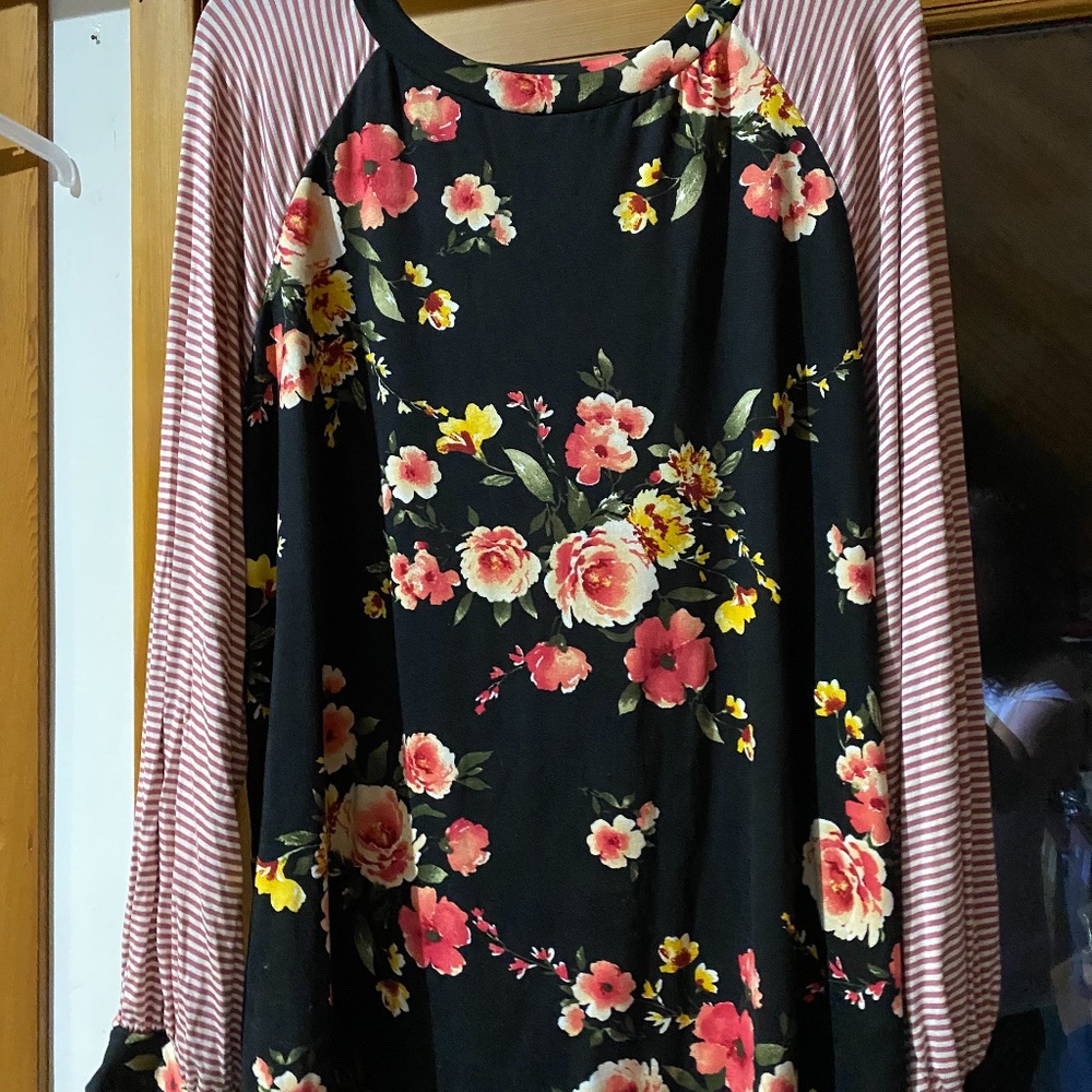 SUPER SALE!!!   PLUS SIZE Floral Striped Blouse. Made in the USA